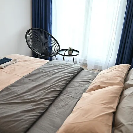 Portokali Sky Apartment Skopje Buitenkant foto
